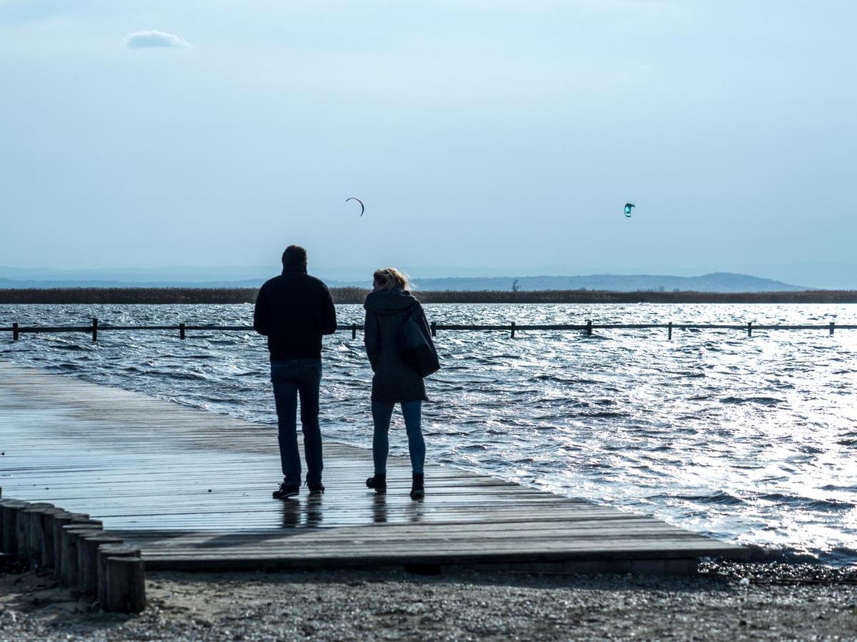 Tinyhouses Am Neusiedlersee Fertőrákos Bagian luar foto
