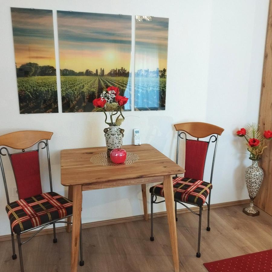 Tinyhouses Am Neusiedlersee Fertőrákos Bagian luar foto